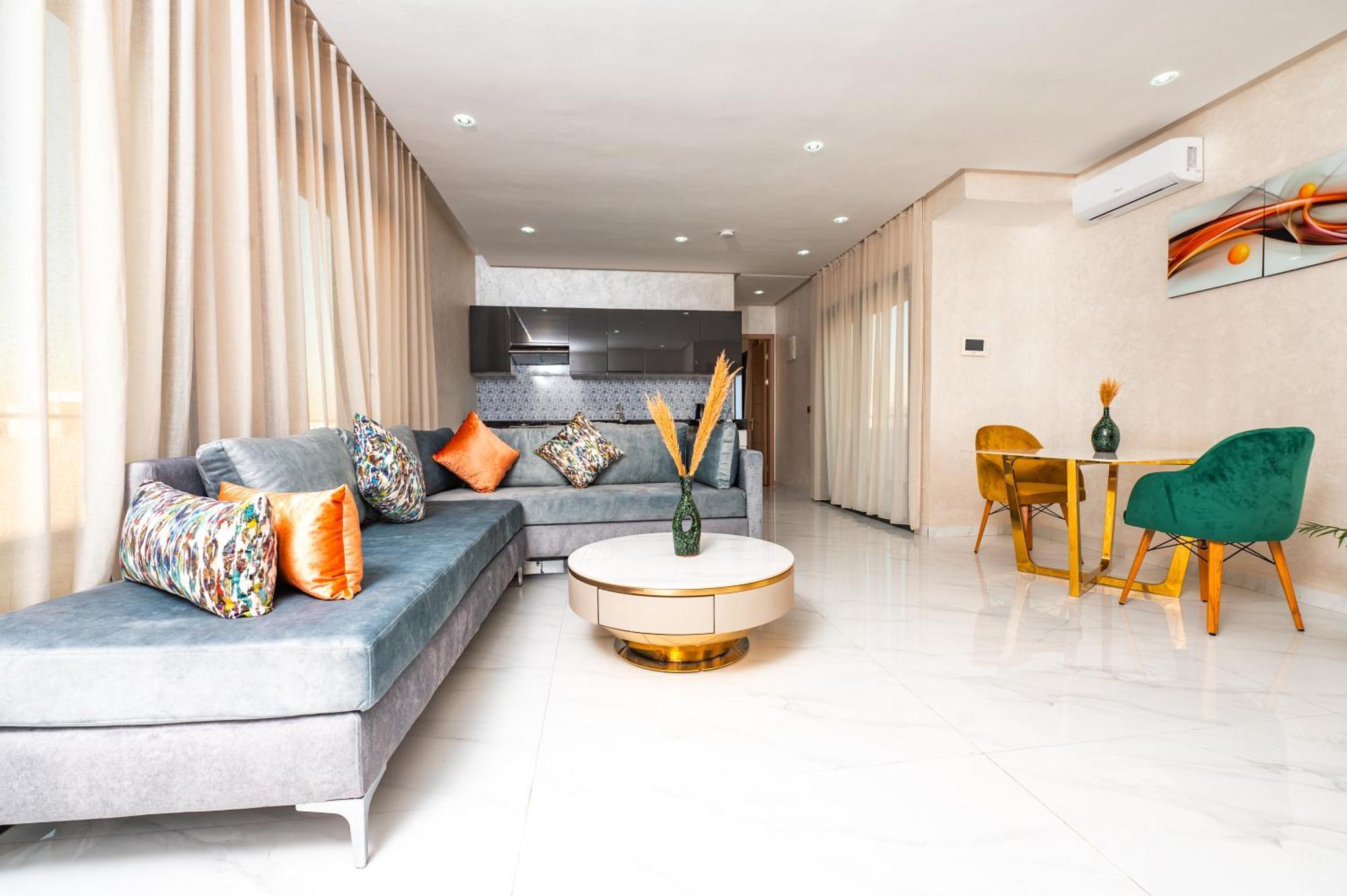 Maarif Elite Suites Казабланка Екстериор снимка